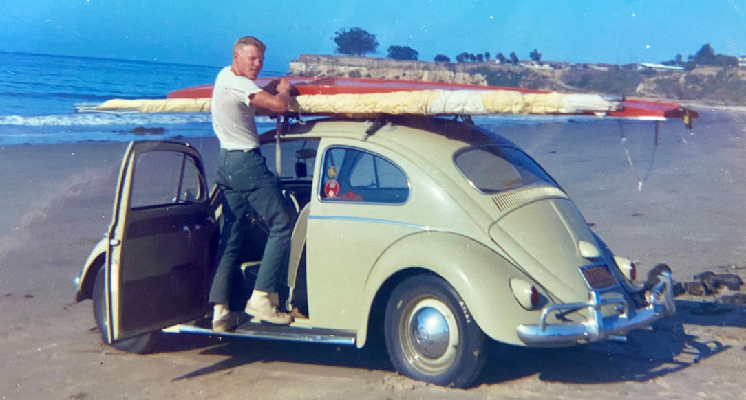 Ian Proctor was inspired to design the Topper aftr seeing US beach boats in 1958 whilst reporting on the America's Cup.